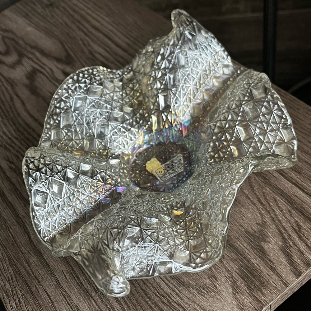 Murano Italy Art Glass Ruffle Bowl Iridescent Crystal Centerpiece 9” Vintage